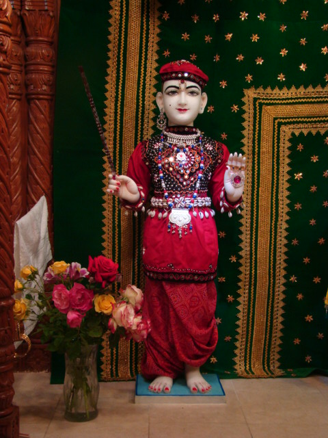 07-Adhik Maas - Raas